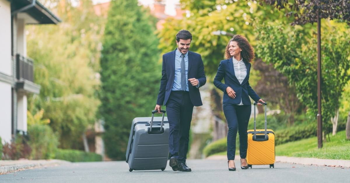 Xu Hướng Công Tác 2023 – Những Điều Bạn Cần Biết