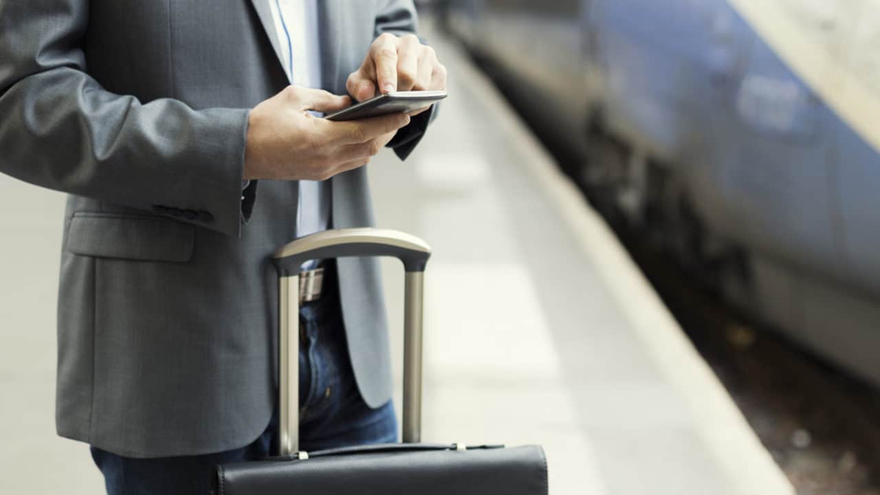 8 mẹo bảo vệ thông tin cá nhân khi đi công tác