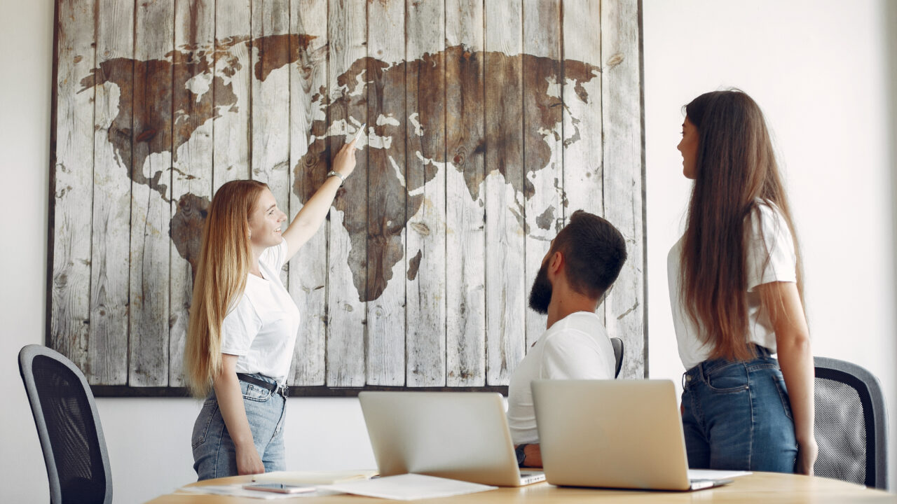 The Importance of Cultural Intelligence in Corporate Travel